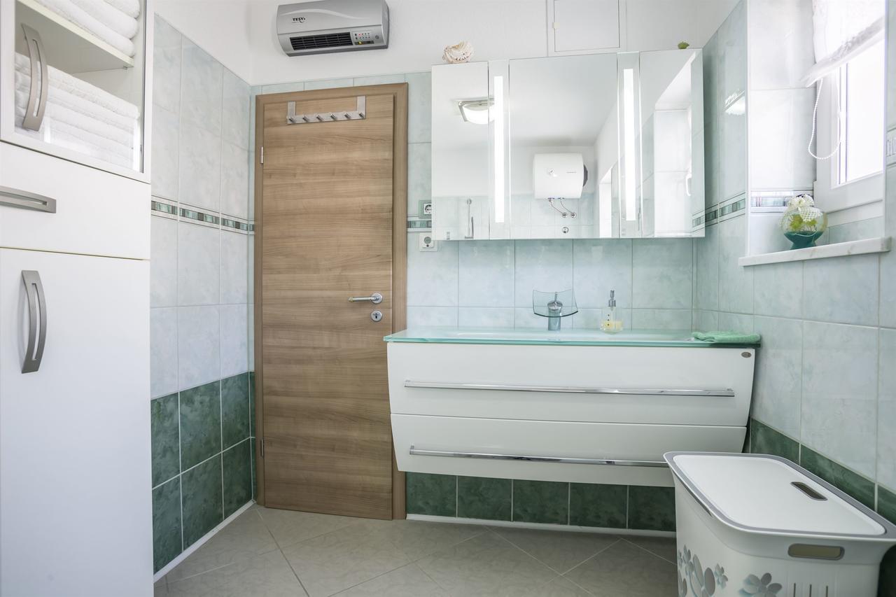 Apartment Paradise View Trogir Exterior photo